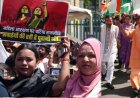 महिला अधिकार के लिए सड़क पर उतरे मुख्यमंत्री योगी आदित्यनाथ