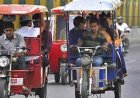 दिल्ली में ई-रिक्शा का किराया बढ़ेगा, न्यूनतम 20 रुपये देने होंगे यात्री