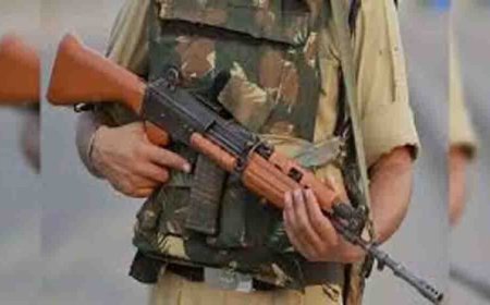 सरैया रेलवे ट्रैक पर मिली एके-47 राइफल, जैतपुरा इलाके में मचा हड़कंप