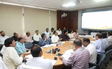 राज्य मंत्री लोधी ने की पर्यटन बोर्ड की समीक्षा
