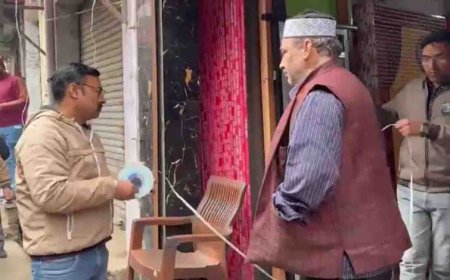 संभल में कब्रिस्तान की जमीन से अवैध कब्जे हटाने का रास्ता साफ