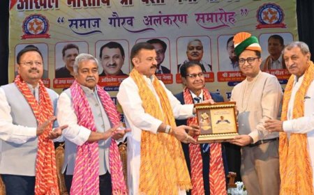 परिवहन एवं स्कूल शिक्षा मंत्री समाज गौरव अलंकरण समारोह में हुए शामिल