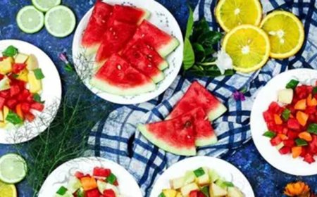गर्मियों में डिहाइड्रेशन से बचाने वाले 5 सबसे अच्छे पानी वाले फल