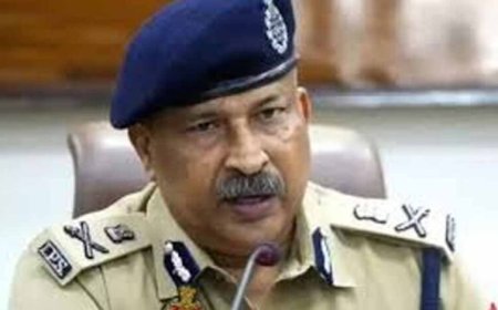 नोएडा में श्रमिक प्रदर्शन पर DGP का बयान, स्थिति पूरी तरह सामान्य