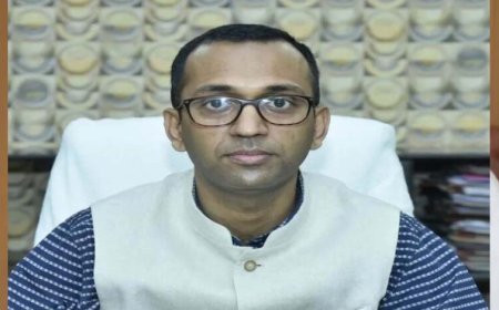 अम्बिकापुर : कलेक्टर ने ली जिला स्तरीय स्वास्थ्य विभाग की समीक्षा बैठक