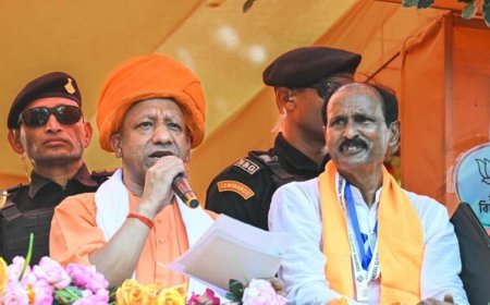 बुलडोजर बाबा’ को देख बोला बंगाल, देखो-देखो शेर आया