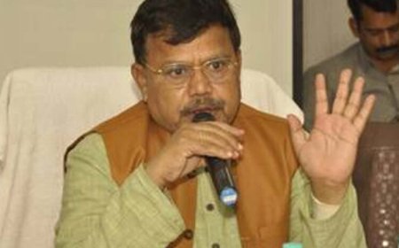 सीएम हेल्पलाइन की शिकायतों के निराकरण में ऊर्जा विभाग बना नबंर-1 : ऊर्जा मंत्री तोमर