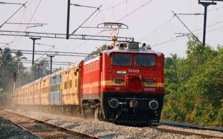 भोपाल से गुजरने वाली 24 ट्रेनों को किया डायवर्ट, 30 अप्रैल तक बढ़ी यात्रियों की मुश्किलें