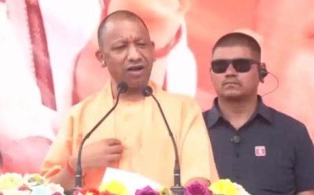 ‘हिंदू त्योहारों पर कर्फ्यू, दीदी सड़कों पर नमाज पढ़वाती हैं’: बंगाल में ममता पर भड़के CM योगी