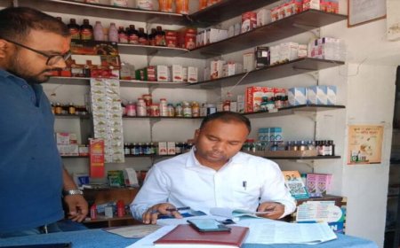 सही दवा, शुद्ध आहार अभियान में बड़ी कार्रवाई: एक्सपायरी खाद्य सामग्री नष्ट, दवा दुकानों की सघन जांच