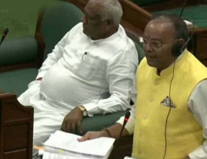 नारी शक्ति वंदन बिल पर सियासत गरम: अजय चंद्राकर का आरोप—कांग्रेस-TMC ने साजिशन रोका