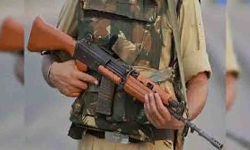 सरैया रेलवे ट्रैक पर मिली एके-47 राइफल, जैतपुरा इलाके में मचा हड़कंप