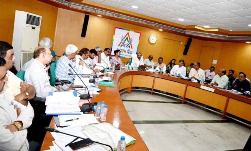 आगामी वित्तीय वर्ष में 10 लाख नये सदस्य बनाने के लक्ष्य पर कार्य करें जिला बैंक के सीईओ – डी.पी.आहूजा, प्रशासक, अपेक्स बैंक