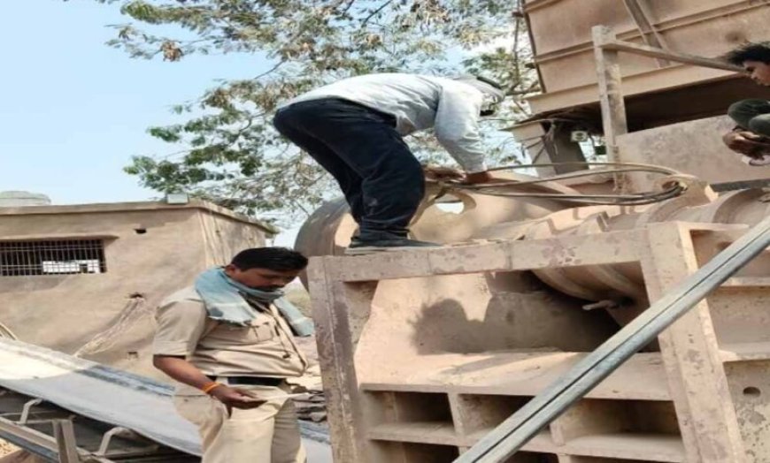 रायपुर में खनिज विभाग का बड़ा एक्शन: 2 चूना पत्थर खदानें सील, 7 हाइवा जब्त