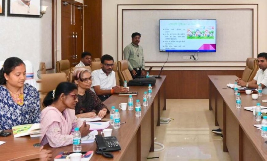 रायपुर : आंगनबाड़ी केवल पोषण नहीं, बल्कि संस्कार निर्माण की पाठशाला बने : मंत्री लक्ष्मी राजवाड़े