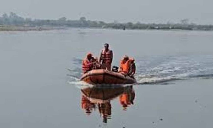 वृंदावन नाव हादसा: मृतकों की संख्या 15, एक अब भी लापता