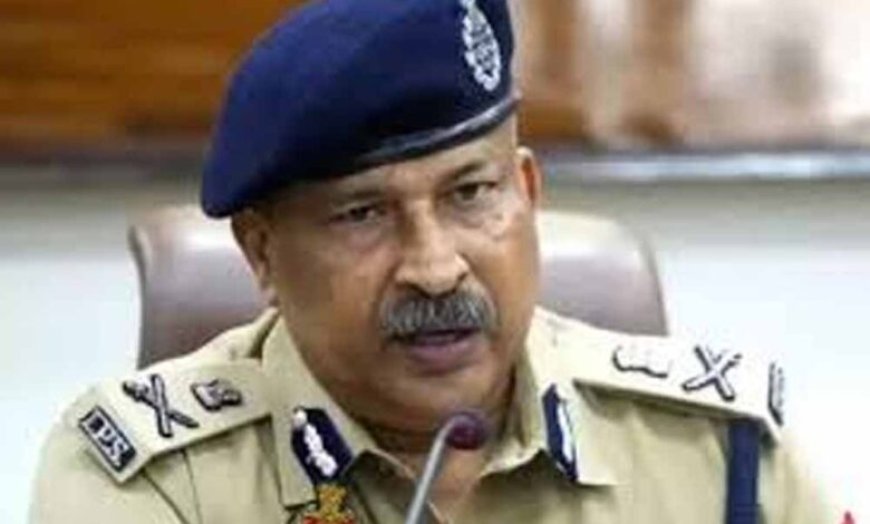 नोएडा में श्रमिक प्रदर्शन पर DGP का बयान, स्थिति पूरी तरह सामान्य