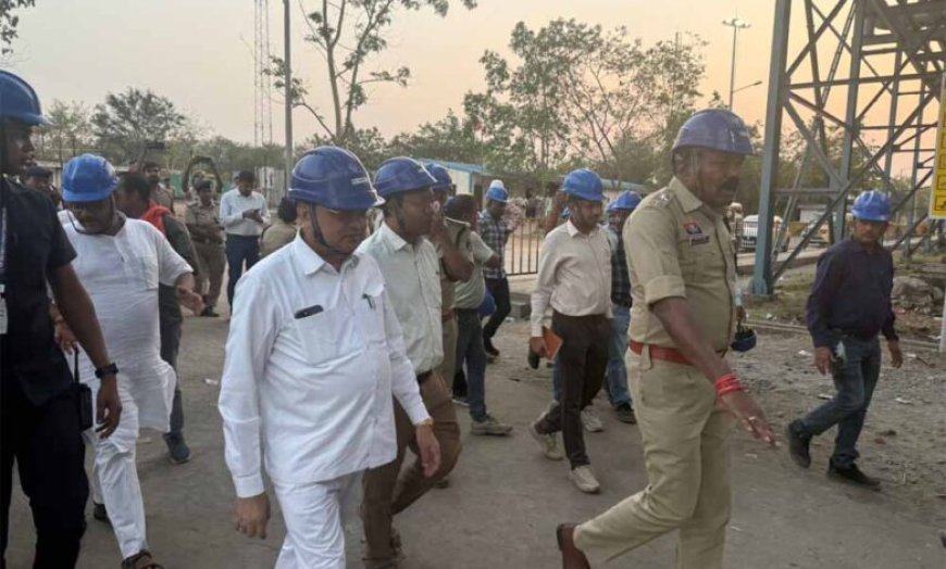 उद्योग एवं सार्वजनिक उपक्रम मंत्री लखनलाल देवांगन ने किया वेदांता पावर प्लांट के घटनास्थल का निरीक्षण