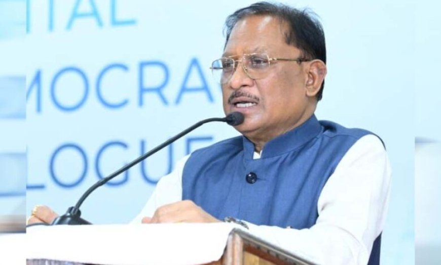 डिजिटल डेमोक्रेसी डायलॉग में मुख्यमंत्री का आह्वान: क्रिएटर्स दिखाएं बदलते छत्तीसगढ़ की नई पहचान