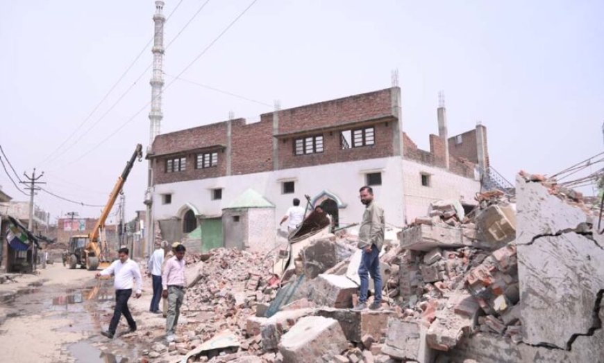 सीएम योगी के निर्देश पर संभल में बड़ी कार्रवाई, दो गांवों में हटे कब्जे और लैंड बैंक में निरंतर वृद्धि