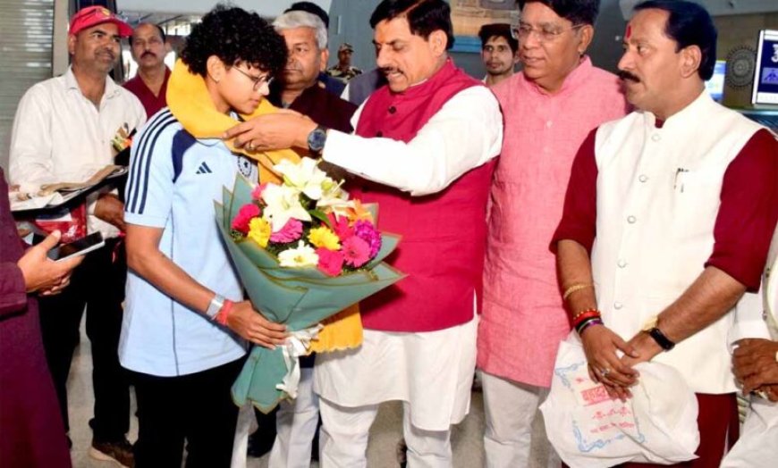 ग्वालियर की बेटी अनुष्का शर्मा बनी मध्यप्रदेश की नारी शक्ति की वैश्विक प्रतीक