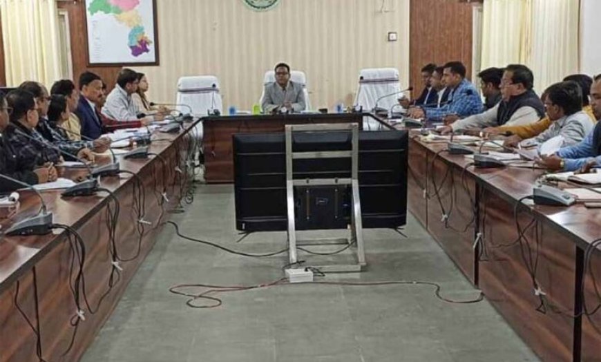 कलेक्टर का बड़ा निर्देश: 5 वर्षीय समग्र विकास योजना तैयार करें, DMF नियमों का सख्ती से पालन अनिवार्य
