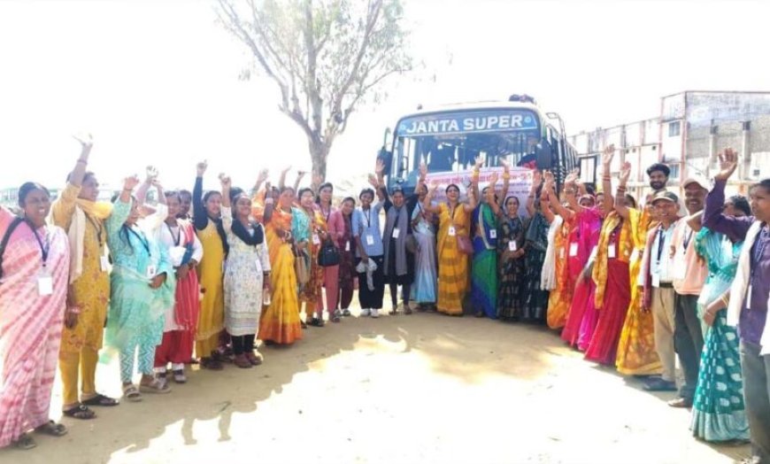 राम नगरी की ओर श्रद्धा का कारवां: मनेंद्रगढ़ से 49 श्रद्धालु अयोध्या रवाना