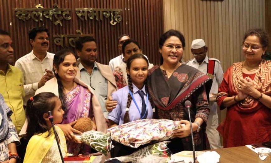 इसरो के यंग साइंटिस्ट प्रोग्राम में चयनित होने वाली हिमांशी साहू का कलेक्टर ने किया सम्मान इसरो के यंग साइंटिस्ट प्रोग्राम