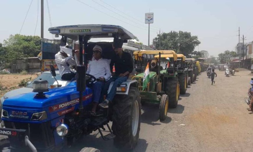 हरदा में 10 हजार किसानों का ट्रैक्टर मार्च, MSP कानून की मांग पर अमेरिकी राष्ट्रपति के नाम ज्ञापन