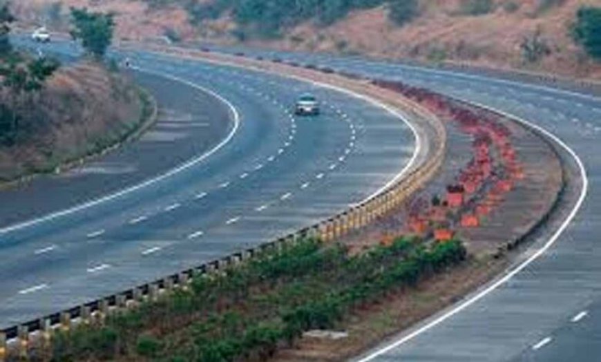 गंगा एक्सप्रेसवे से महाभारत, जैन और संभल सर्किट को नई रफ्तार, पश्चिम और पूर्व यूपी को जोड़ा