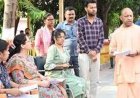 जनता दर्शन में सीएम योगी ने सुनीं समस्याएं, इलाज के लिए देंगे आर्थिक मदद