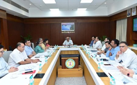 मुख्य सचिव ने की महत्वपूर्ण योजनाओं के क्रियान्वयन की समीक्षा, डेटा आधारित निगरानी पर जोर