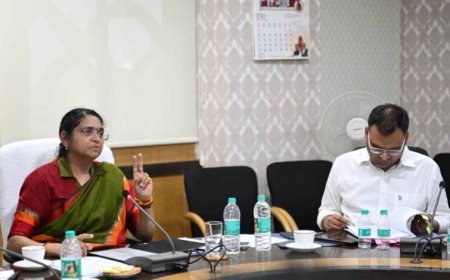 निकायों में सुशासन, जवाबदेही और जन सेवा को दें सर्वोच्च प्राथमिकता, नगरीय प्रशासन विभाग की सचिव  शंगीता आर. ने वीडियो कॉन्फ्रेसिंग से ली सभी 194 निकायों की बैठक