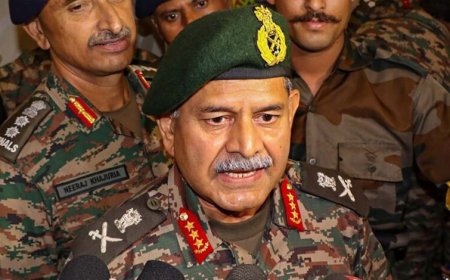 ‘दुनिया के नक्शे पर रहना है या इतिहास में दफन होना है?’ पाक को आर्मी चीफ की सख्त चेतावनी