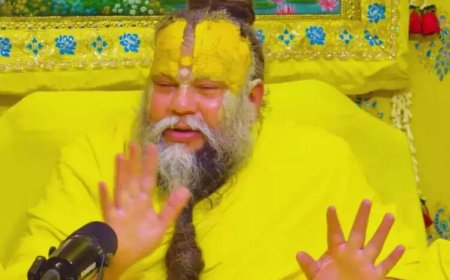 प्रेमानंद महाराज की तबीयत बिगड़ी, पदयात्रा अनिश्चितकाल के लिए स्थगित; दर्शन भी बंद