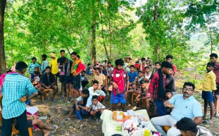 दुर्गम जंगलों के बीच पहुंची स्वास्थ्य सेवा, 771 ग्रामीणों की हुई जांच