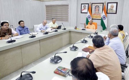 भीषण गर्मी पर सीएम योगी ने दिए सभी विभागों को अलर्ट रहने के निर्देश