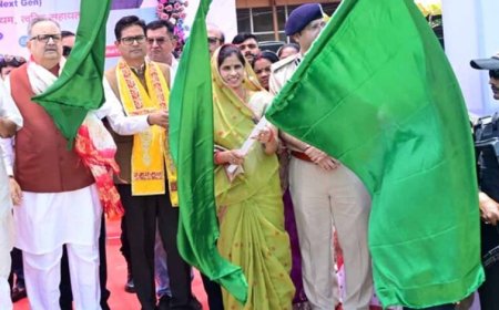 सुरक्षित छत्तीसगढ़ की ओर कदमः ‘नेक्स्ट जेन सीजी डायल-112’ के आधुनिक वाहनों को हरी झंडी