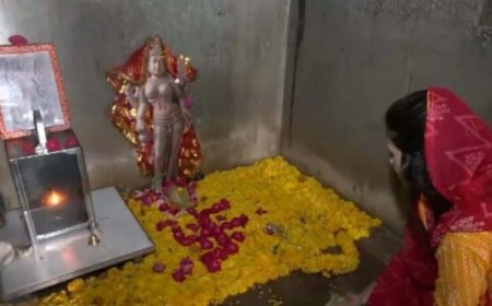 721 साल बाद धार में ऐतिहासिक शुक्रवार, भोजशाला में गूंजे वाग्देवी के जयकारे