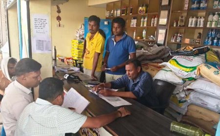 रायपुर : एक खाद दुकान का लाइसेंस निलंबित, कई विक्रेताओं को नोटिस मेसर्स लक्ष्मी ट्रेडर्स भखारा