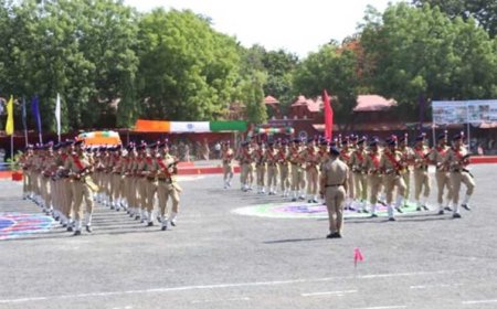 आरएपीटीसी इंदौर एवं 15वीं वाहिनी विशेष सशस्त्र बल इंदौर का संयुक्त दीक्षांत परेड समारोह गरिमामय वातावरण में संपन्न