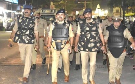 यूपी में बकरीद पर हाई अलर्ट, सड़क पर नमाज और खुले में कुर्बानी पर रोक