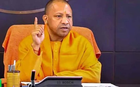 मऊ में CM योगी का सख्त संदेश, बोले- अब खुली जीप में असलहा लहराने की हिम्मत नहीं किसी माफिया में