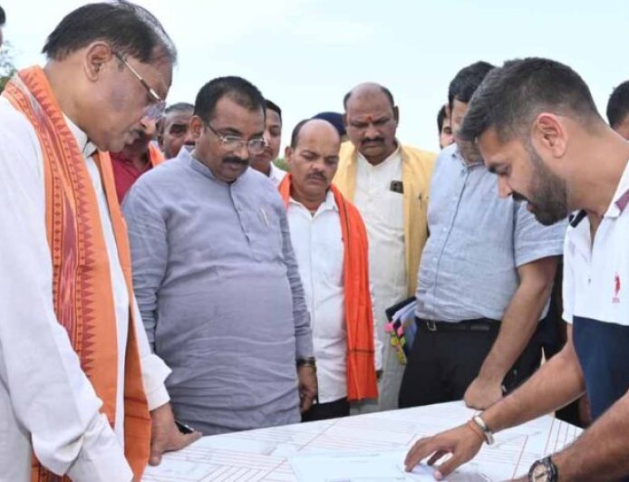 निर्माणाधीन नालंदा परिसर का मुख्यमंत्री  साय ने किया निरीक्षण: गुणवत्तापूर्ण एवं समय-सीमा में कार्य पूर्ण करने के दिए निर्देश