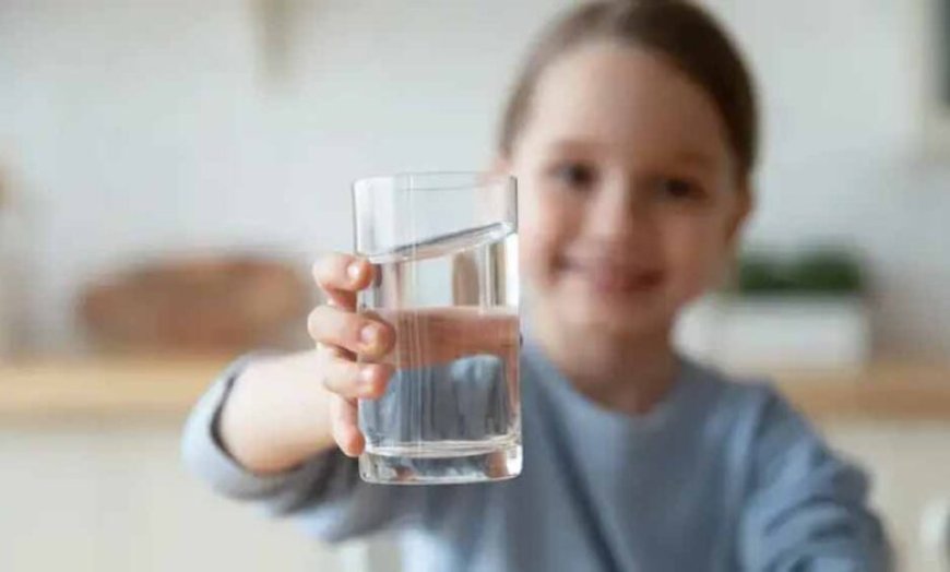 गर्मी में बच्चों को हाइड्रेटेड रखने के 5 आसान ड्रिंक्स