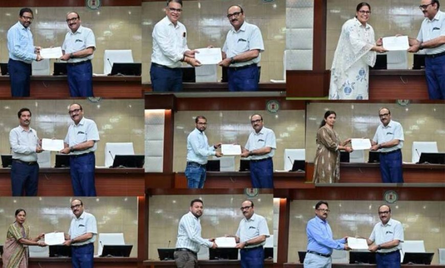 मुख्य सचिव ने ई-ऑफिस एवं समयबद्धता के लिए अधिकारी और कर्मचारियों को  दिए प्रशंसा पत्र