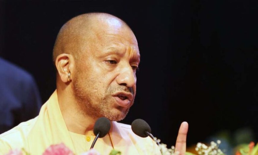 महराजगंज में CM योगी का बड़ा तोहफा! करोड़ों की परियोजनाओं का शिलान्यास, लाभार्थियों को सौंपी घर की चाबियां