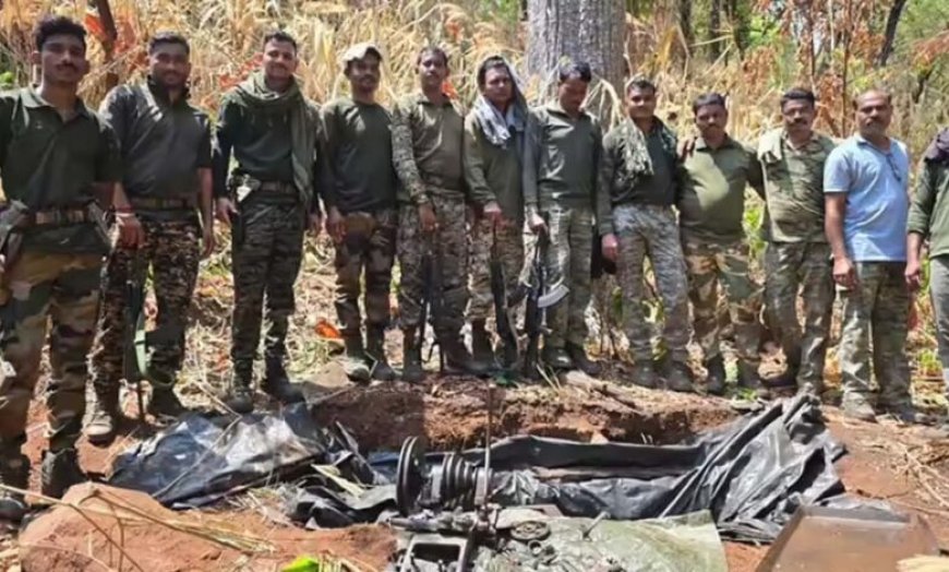 गढ़चिरौली में माओवादियों की गुप्त हथियार फैक्ट्री का भंडाफोड़, जंगल में जमीन के नीचे छिपा था जखीरा