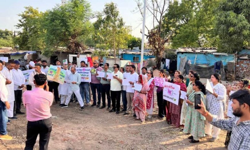 अयोध्या नगर में पेड़ों की कटाई पर फूटा जनआक्रोश, पर्यावरण प्रेमियों ने किया विशाल प्रदर्शन