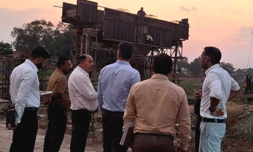 लोक निर्माण विभाग के सचिव ने निर्माणाधीन कयाघाट ब्रिज और मरीन ड्राइव का किया निरीक्षण
